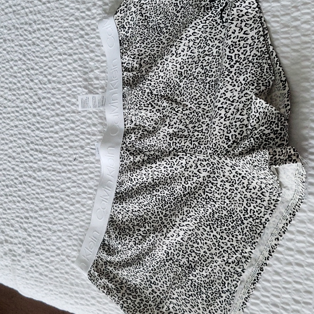 NWOT Calvin Klein ladies boxer pj bottom